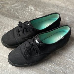 Black Keds size 8